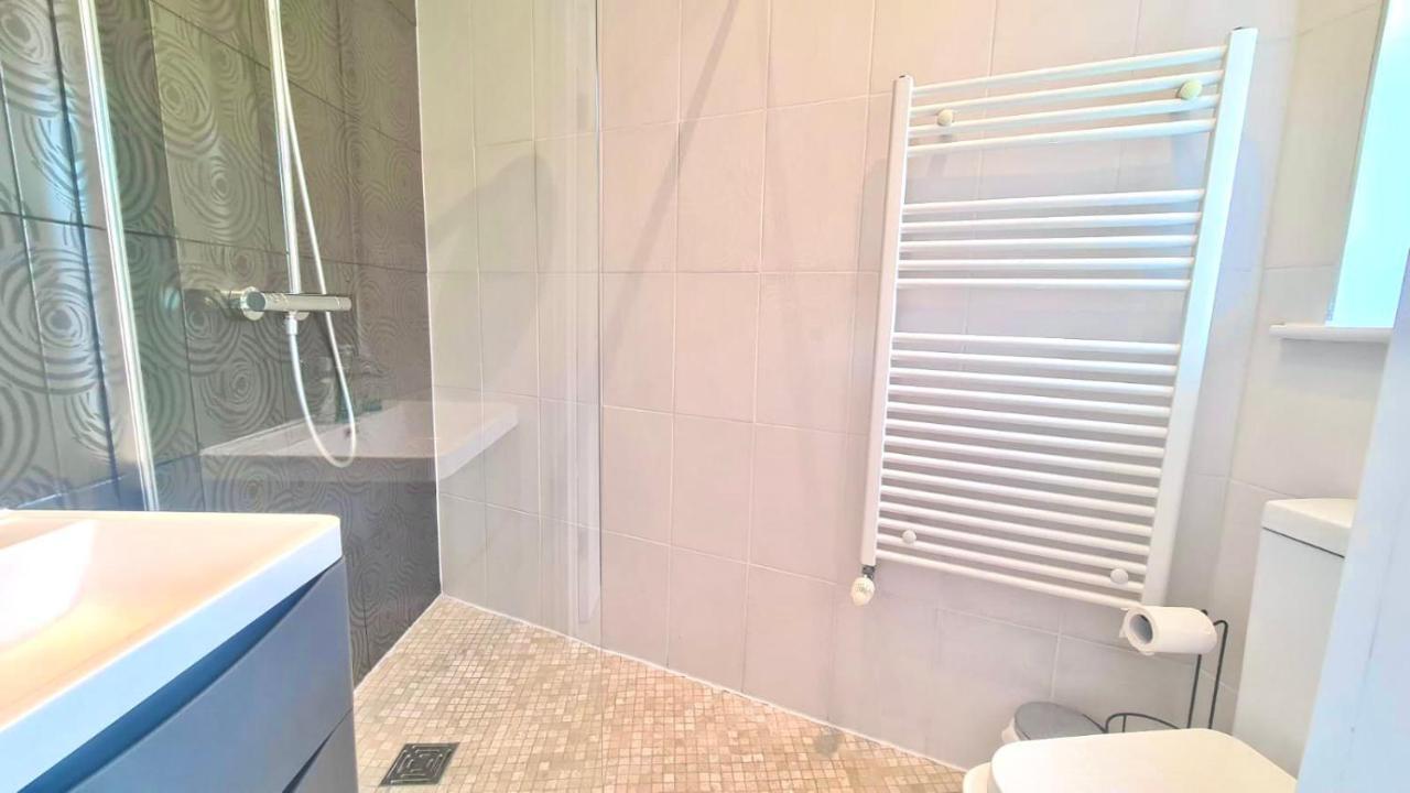 Cosy Room In East Ham Лондон Экстерьер фото